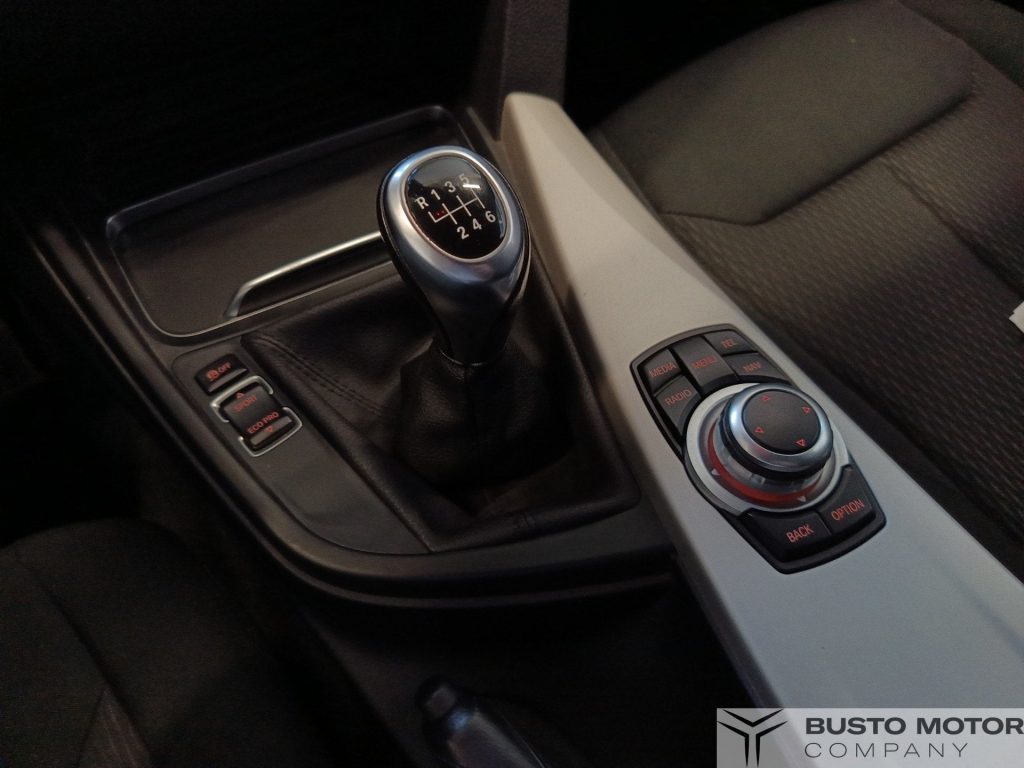 BMW 316 316d Touring Business Advantage - 15