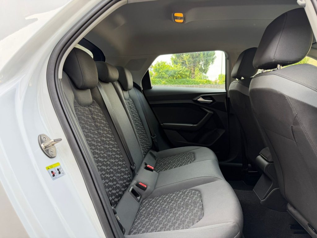 AUDI A1 SPB 25 TFSI S line edition - 11