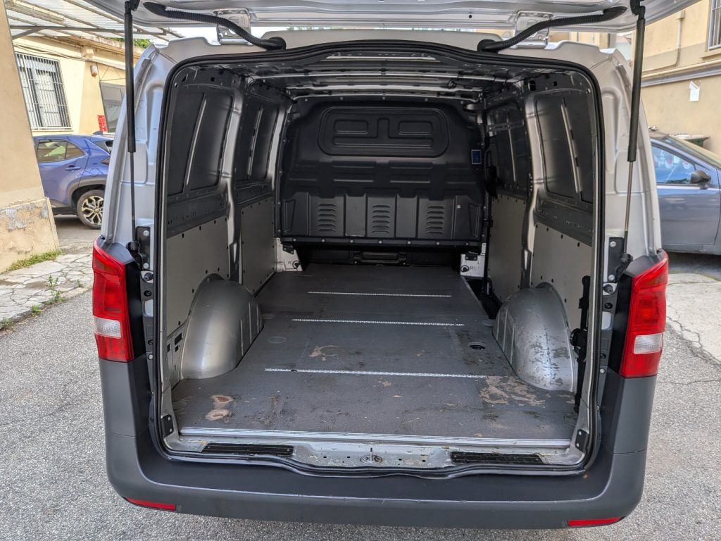 MERCEDES-BENZ Vito 2.2 114 CDI Furgone Long - 10
