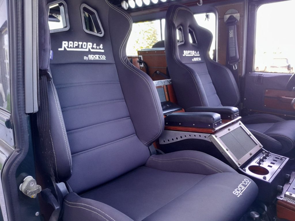 LAND ROVER Defender Defender 110 2.5 td5 - 14