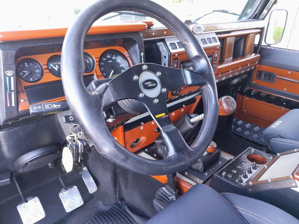 LAND ROVER Defender Defender 110 2.5 td5 - 18