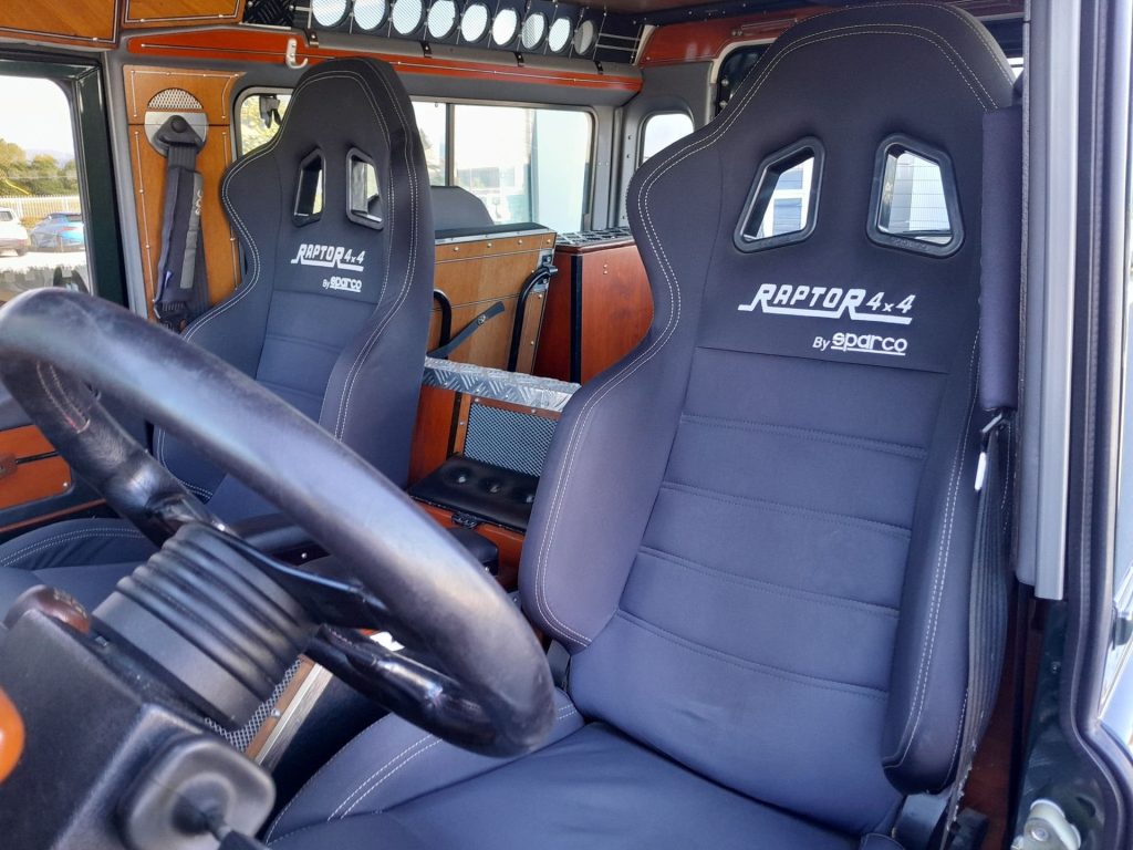 LAND ROVER Defender Defender 90 2.5 td5 - 13