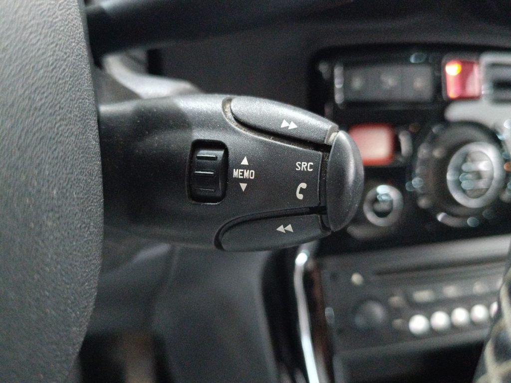 CITROEN C3 Picasso BlueHDi 100 Exclusive - 21