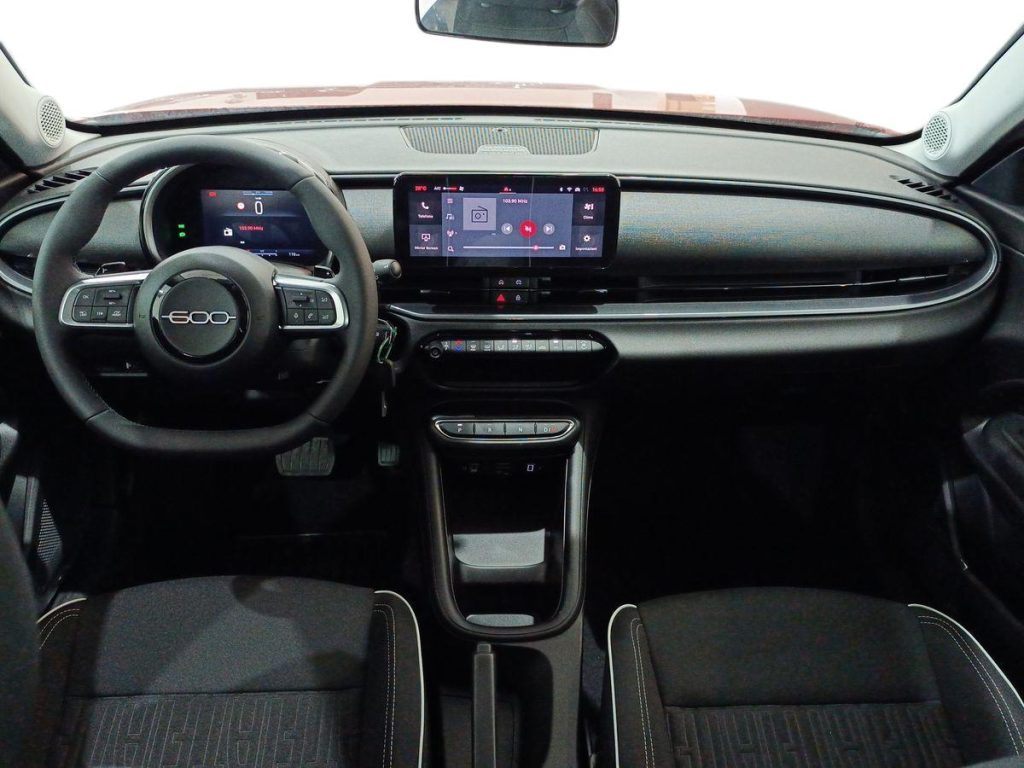 FIAT 600 Hybrid 110 CV DCT MHEV Pop - 7