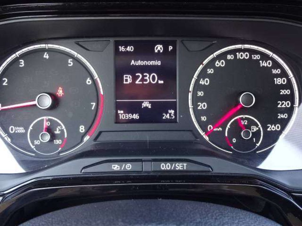 VOLKSWAGEN Polo VI 5p 1.0 tsi Comfortline 95cv dsg IVA ESPOSTA  AD - 11