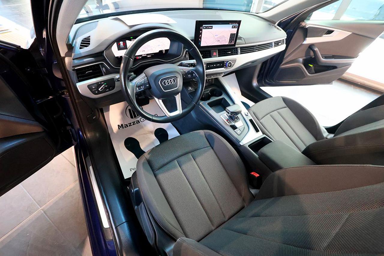 AUDI A4 40 TDI Avant Quattro S-Tronic Business Advanced - 13