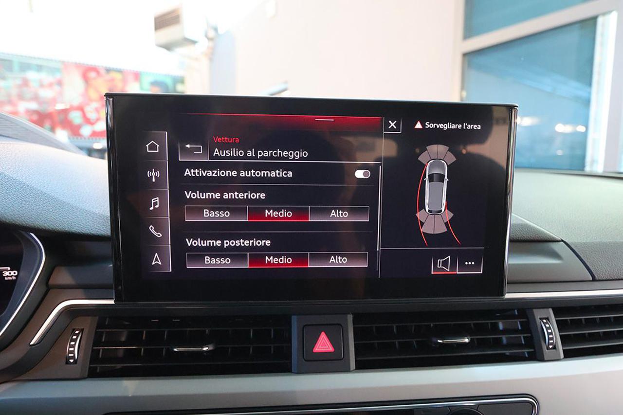 AUDI A4 40 TDI Avant Quattro S-Tronic Business Advanced - 24