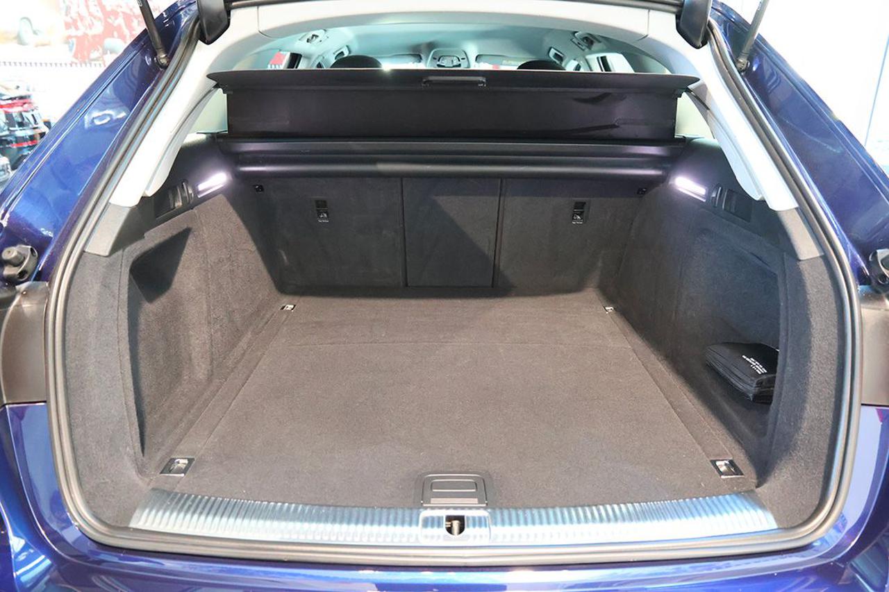AUDI A4 40 TDI Avant Quattro S-Tronic Business Advanced - 12