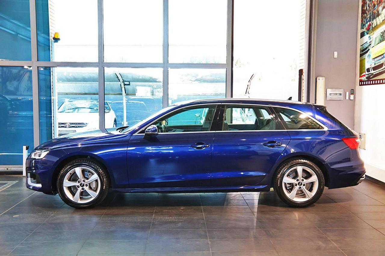 AUDI A4 40 TDI Avant Quattro S-Tronic Business Advanced - 3