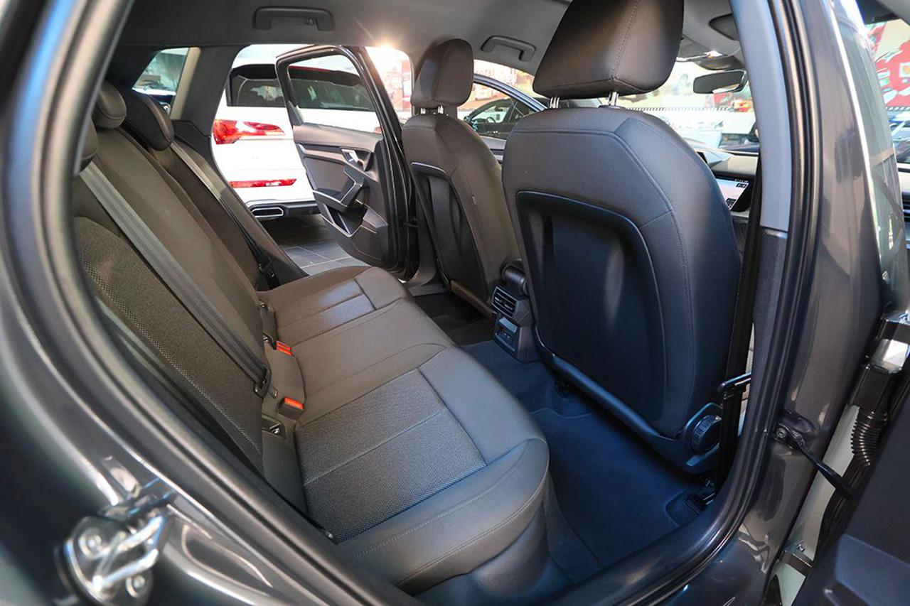 AUDI A3 35 TDI Sportback S-Tronic Business Advanced - 18