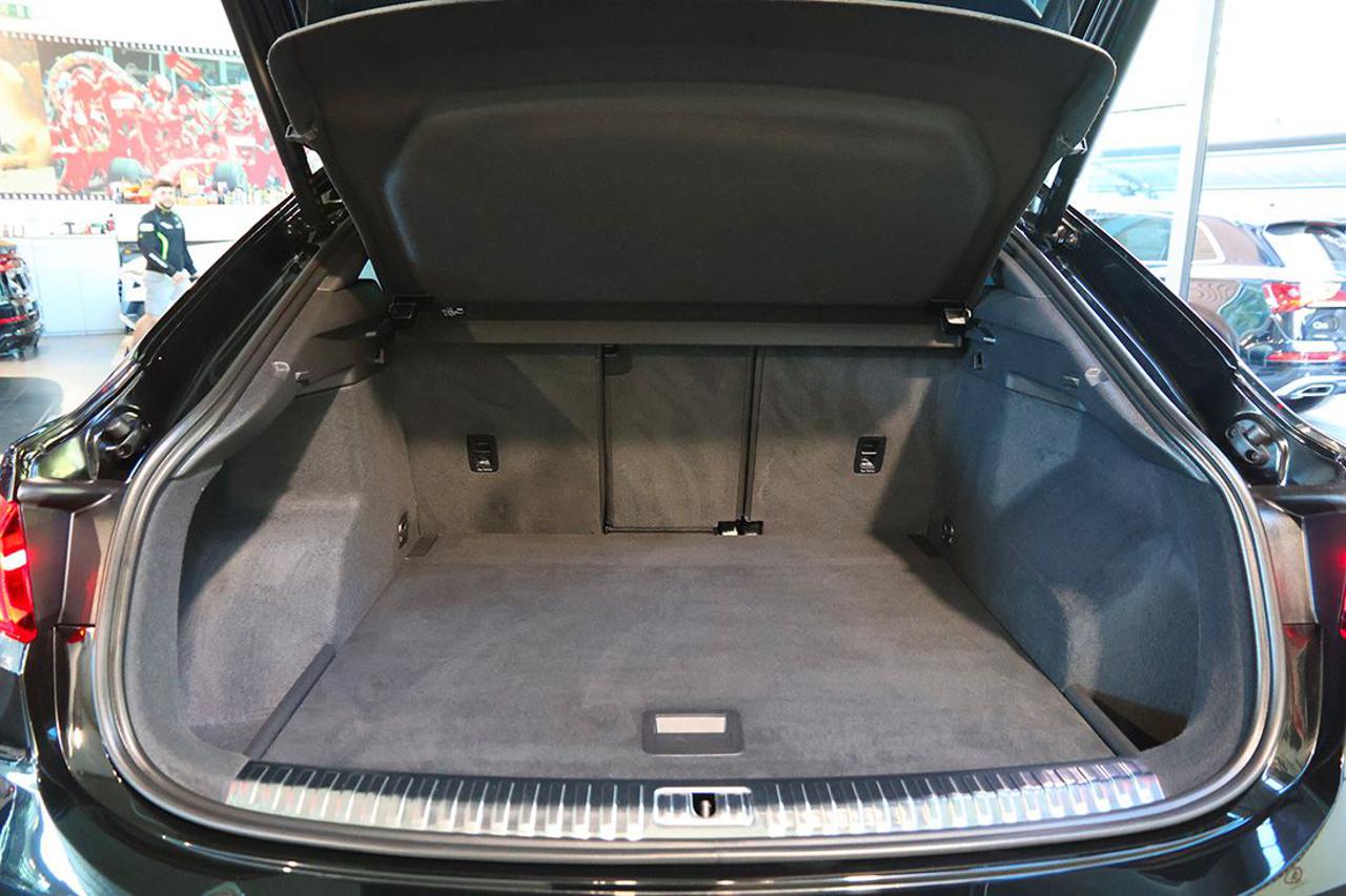 AUDI Q3 40 TDI Sportback Quattro S-Tronic Identity Black - 12