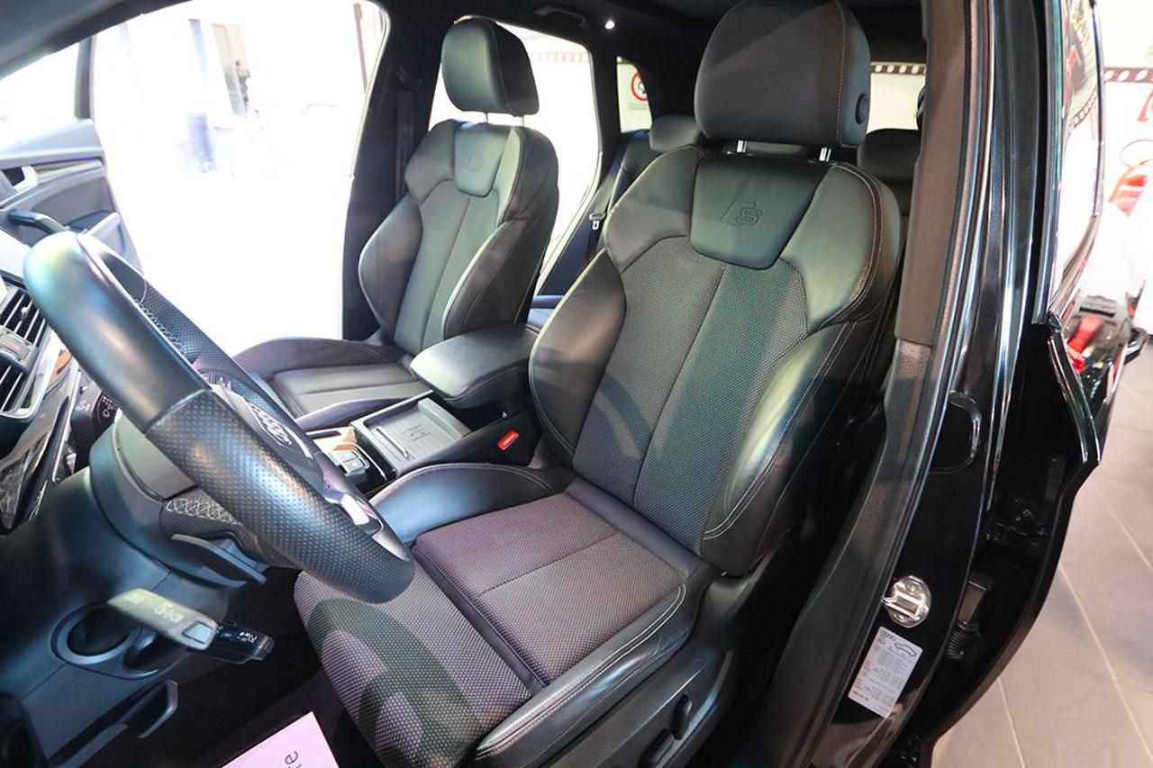 AUDI Q5 40 TDI Quattro S-Tronic S-Line Plus - 19