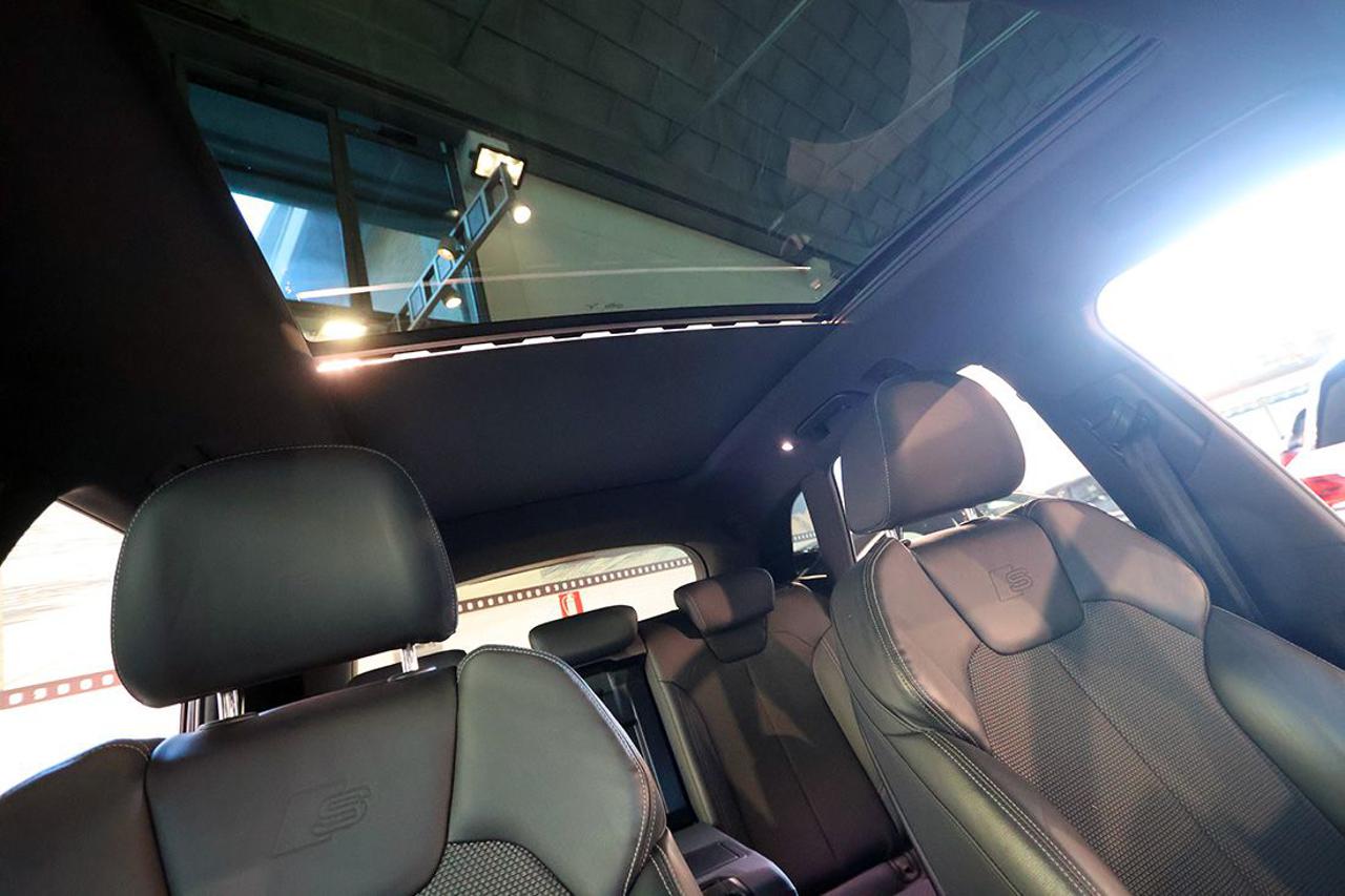 AUDI Q5 40 TDI Quattro S-Tronic S-Line Plus - 25