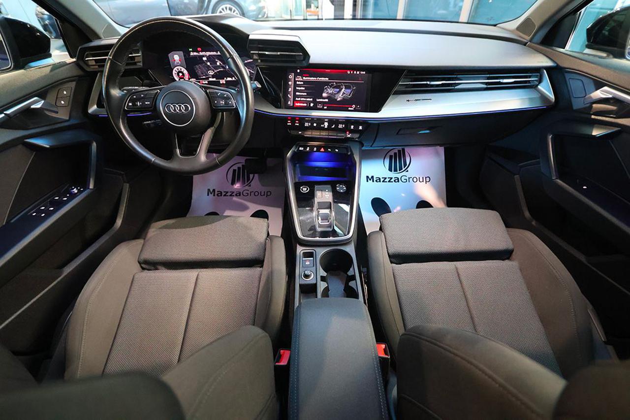 AUDI A3 35 TFSI Sportback S-Tronic S-Line - 31