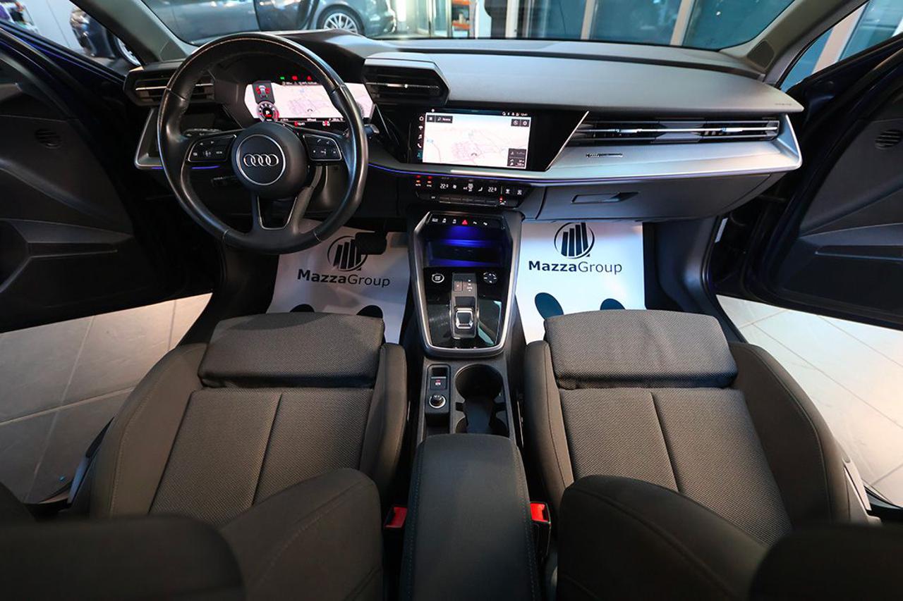 AUDI A3 35 TFSI Sportback S-Tronic S-Line - 14