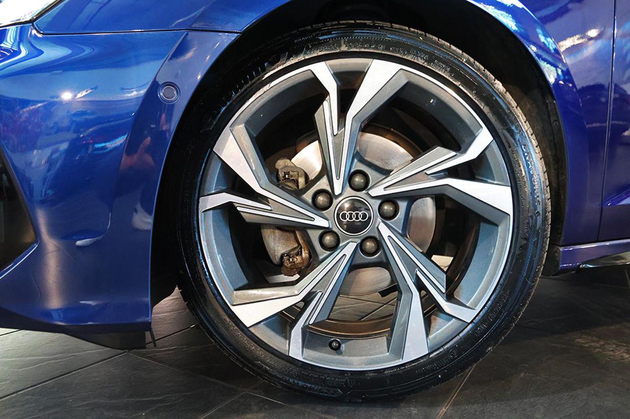 AUDI A3 35 TFSI Sportback S-Tronic S-Line - 6