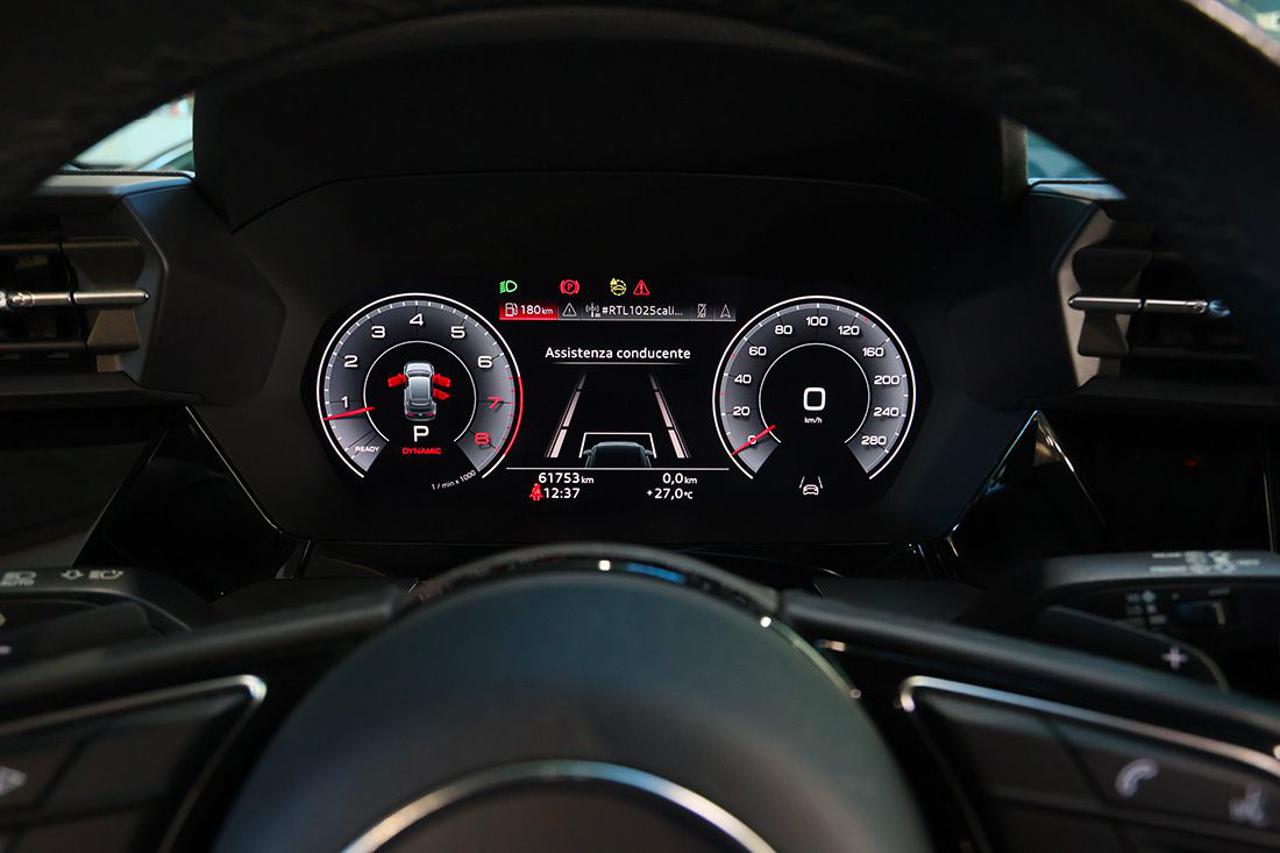 AUDI A3 35 TFSI Sportback S-Tronic S-Line - 30