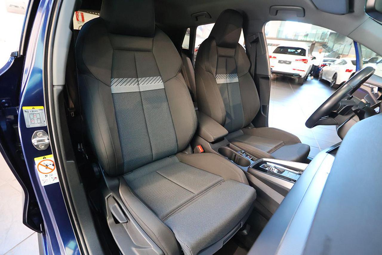 AUDI A3 35 TFSI Sportback S-Tronic S-Line - 16