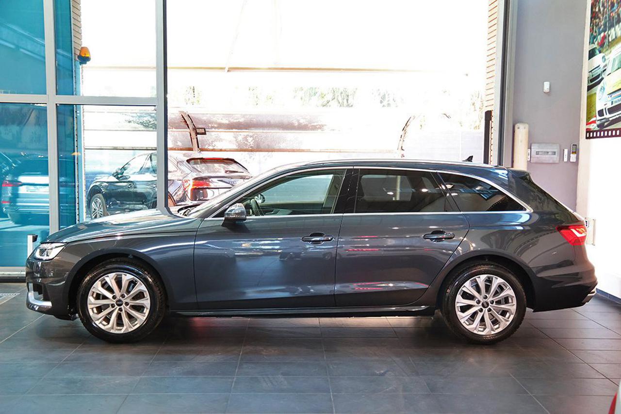 AUDI A4 35 TDI Avant S-Tronic Business Advanced - 3
