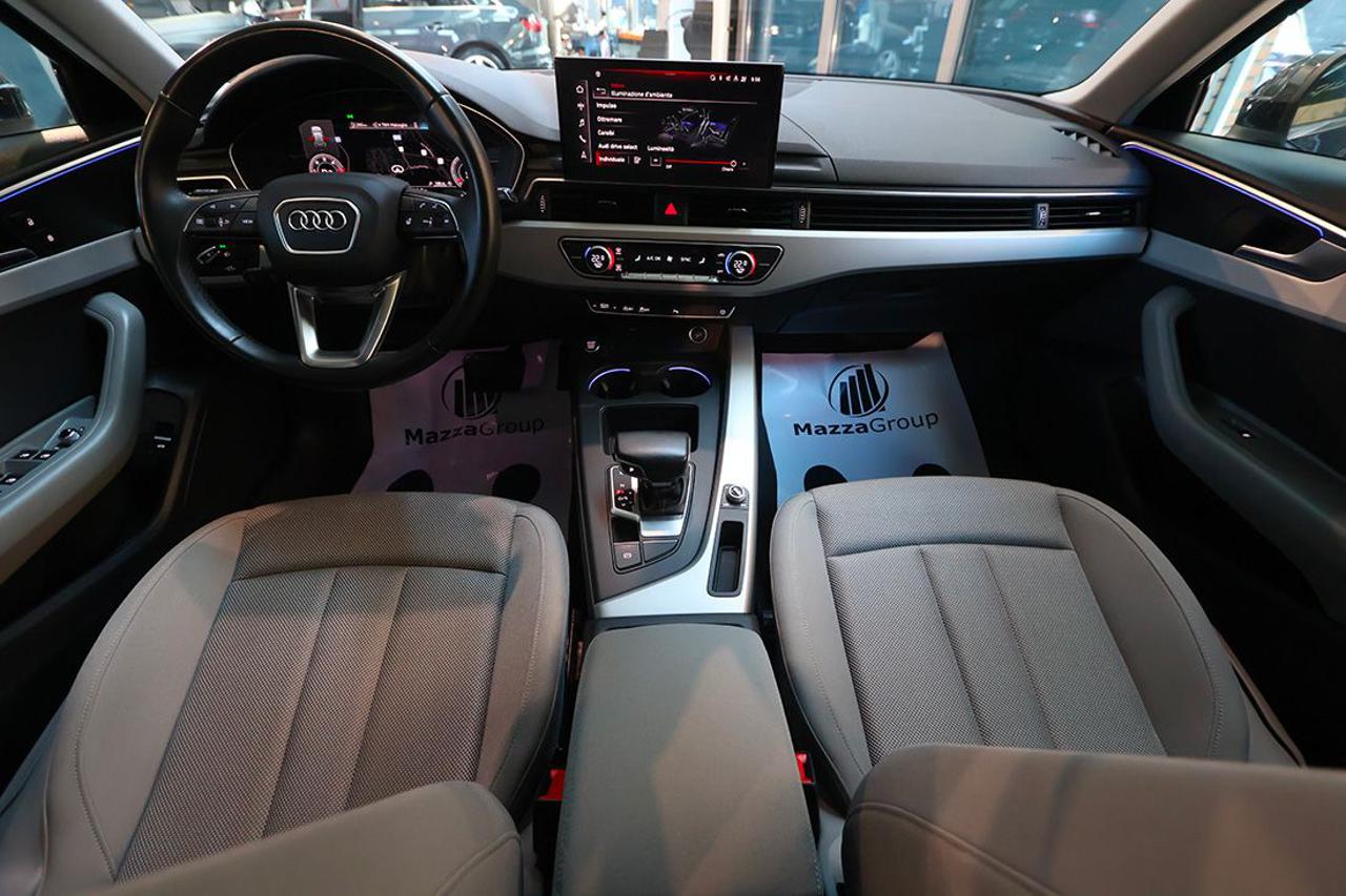 AUDI A4 35 TDI Avant S-Tronic Business Advanced - 32