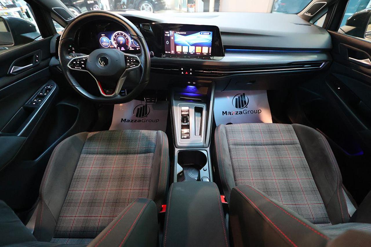 VOLKSWAGEN Golf 2.0 TSI DSG GTI - 32
