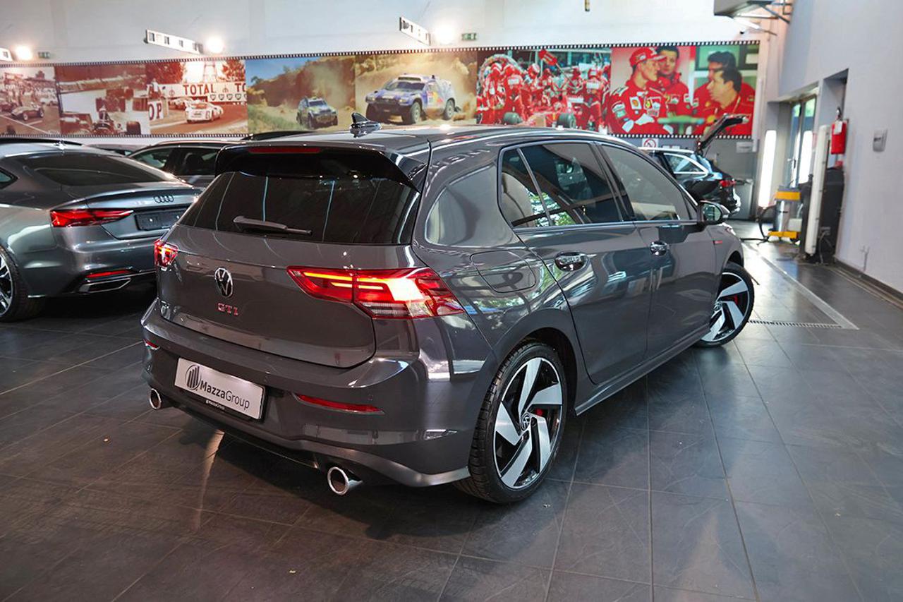 VOLKSWAGEN Golf 2.0 TSI DSG GTI - 9