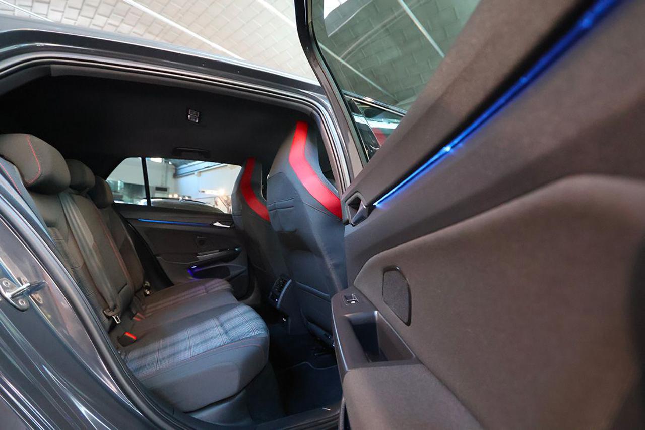 VOLKSWAGEN Golf 2.0 TSI DSG GTI - 39