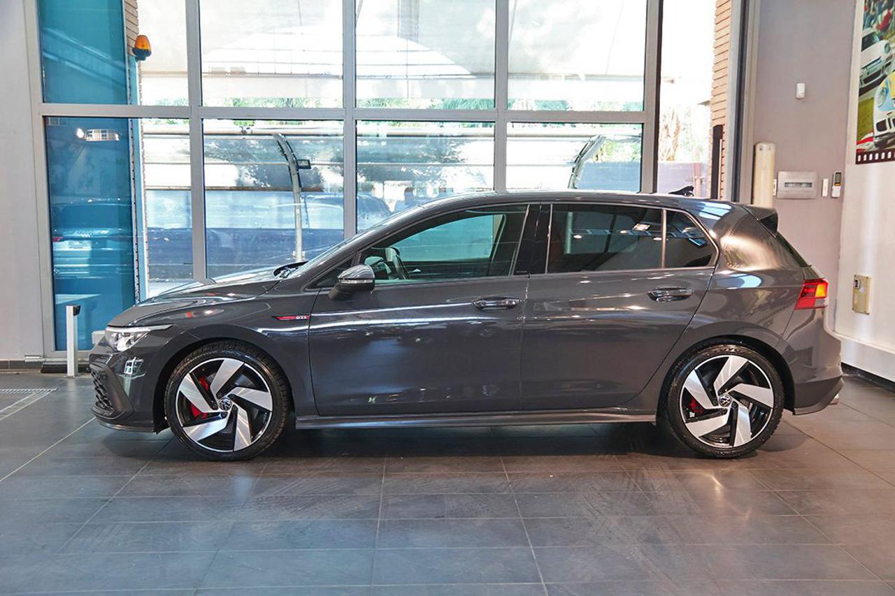 VOLKSWAGEN Golf 2.0 TSI DSG GTI - 3