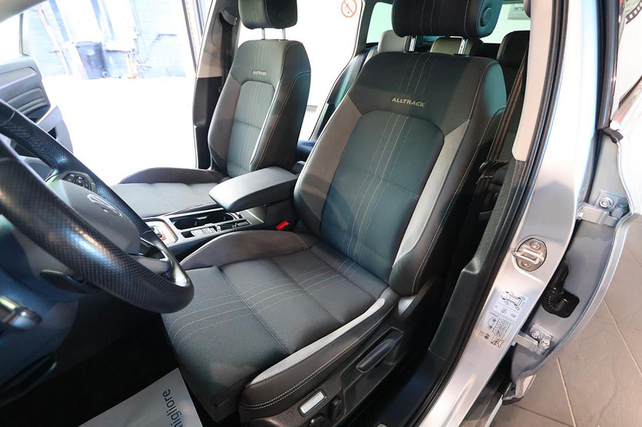 VOLKSWAGEN Passat Alltrack 2.0 TDI 200cv 4Motion DSG - 17