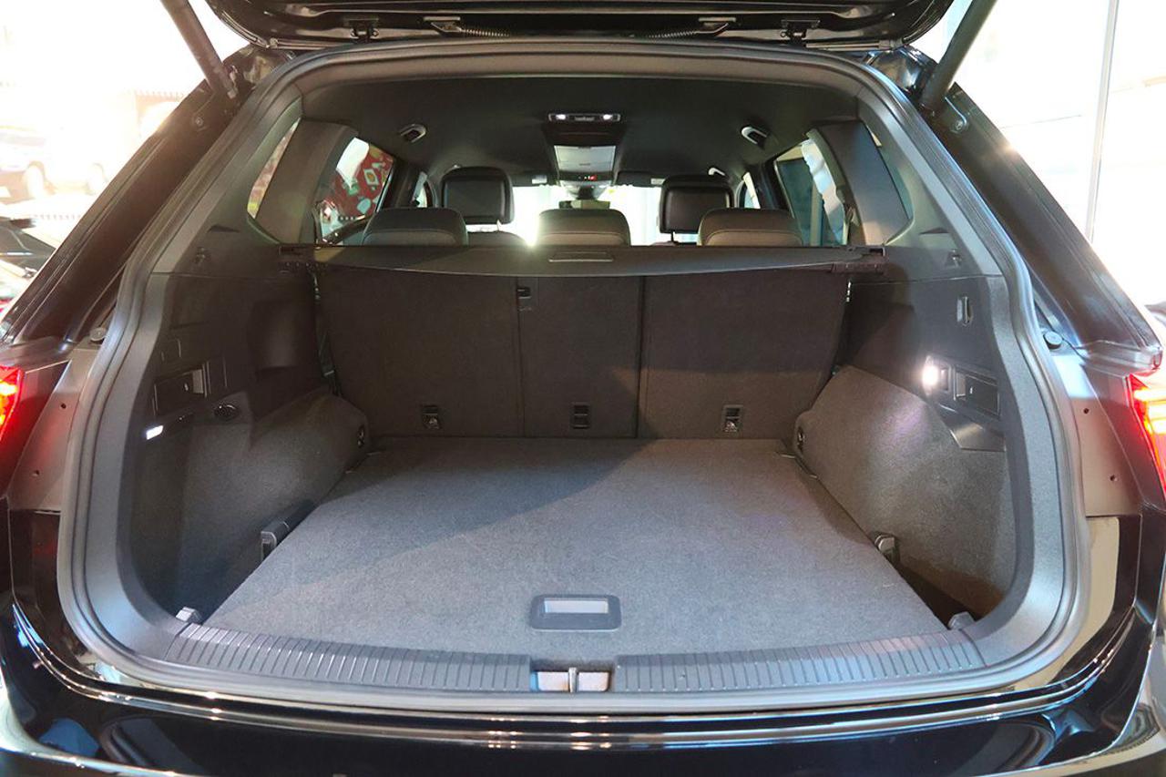 VOLKSWAGEN Tiguan Allspace 2.0 TDI 200cv SCR DSG 4Motion R-Line - 12
