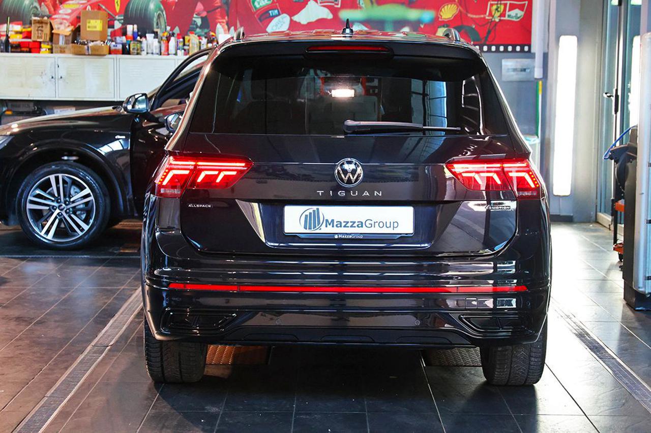 VOLKSWAGEN Tiguan Allspace 2.0 TDI 200cv SCR DSG 4Motion R-Line - 4
