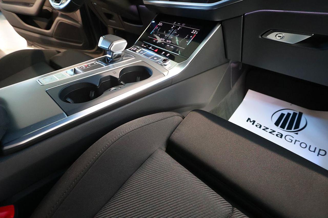 AUDI A6 40 TDI Avant Quattro ultra S-Tronic S-Line - 34