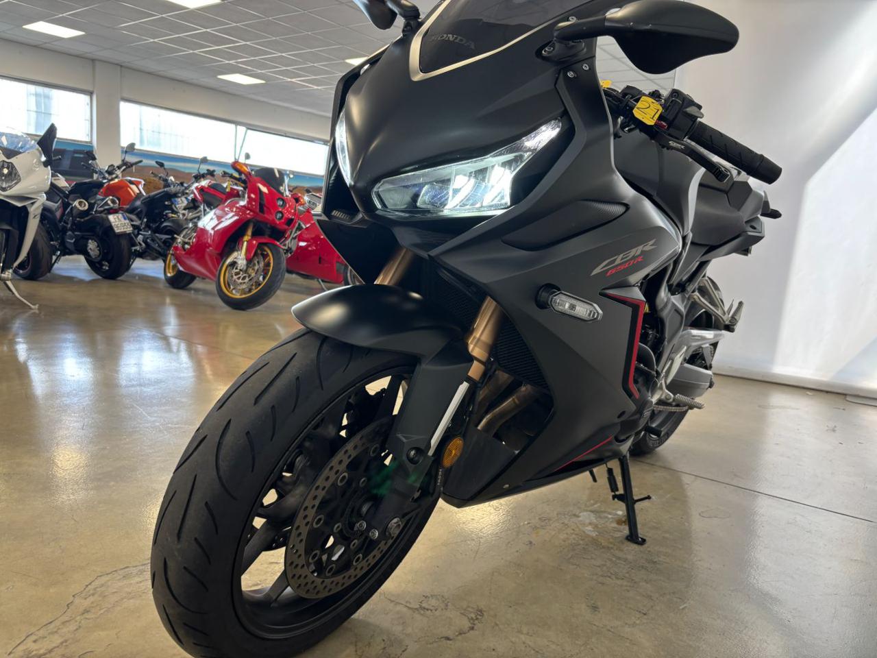 HONDA CBR 650 CBR 650 R - 3