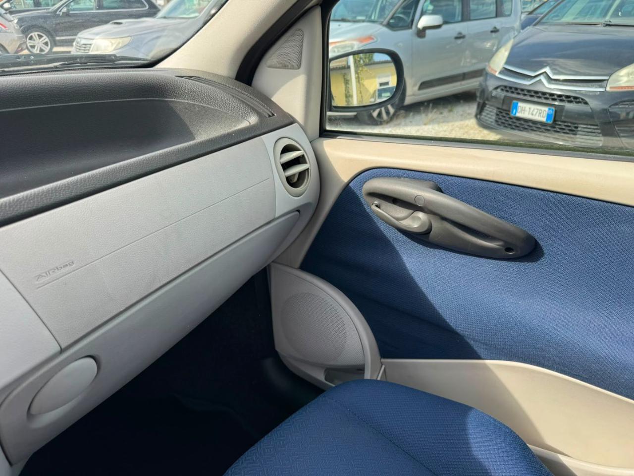 FIAT Punto 1.2  GPL 5 porte Dynamic - 12