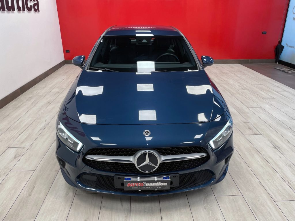 MERCEDES-BENZ A 180 D SPORT AUTO - 33