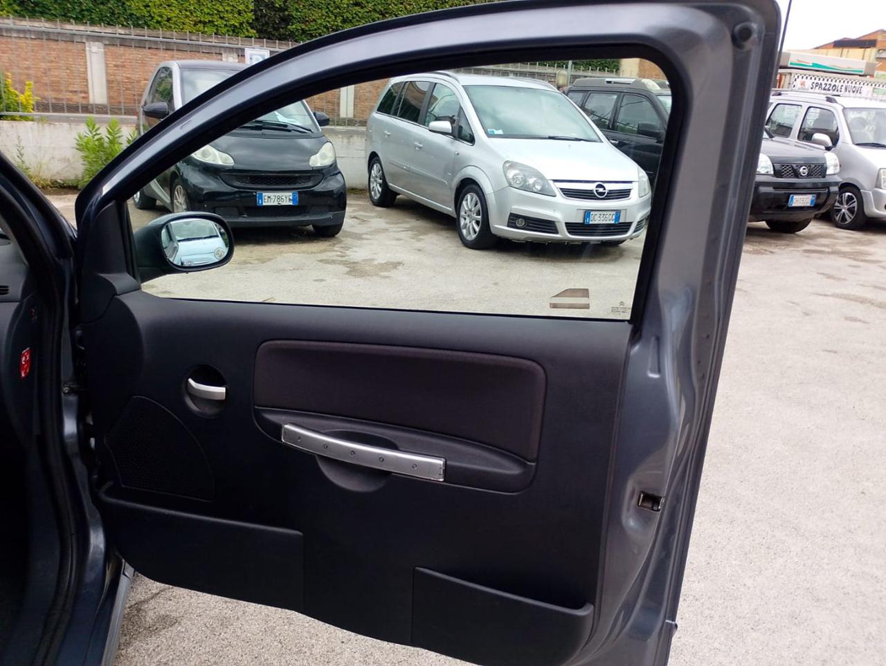 CITROEN C2 1.1 airdream - 13