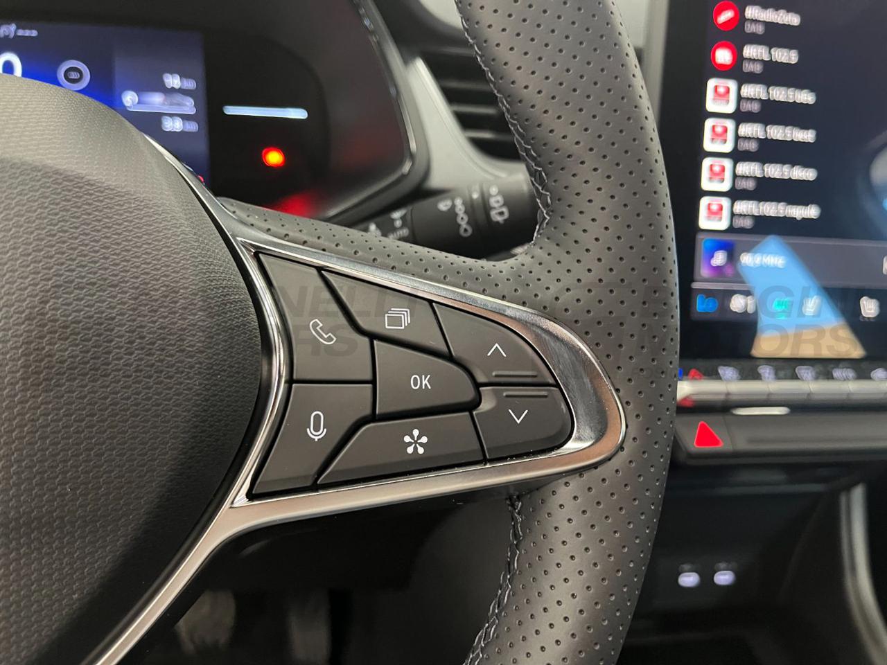 RENAULT Captur 1.0 TCE 100CV GPL TECHNO - 21