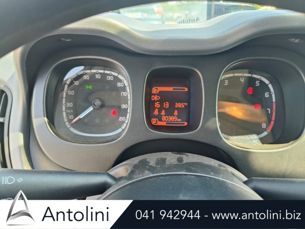 Scopri un'occasione autoFIAT Panda 1.0 S&S Hybrid City Life "GOMME NUOVE"da Antolini Venezia Mestre (VE)