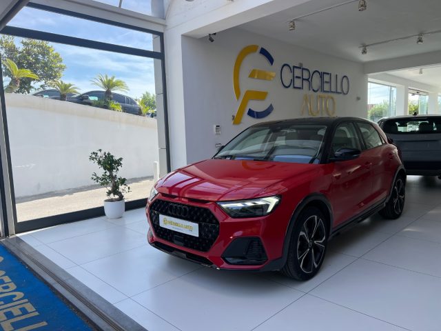 AUDI A1 rosso/nero metallizzato