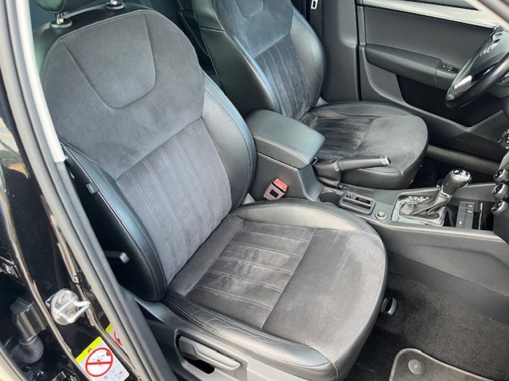 SKODA Octavia 1.4 TSI DSG Wagon Style G-Tec - 24