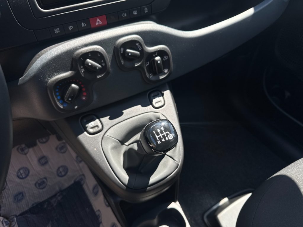 FIAT Panda 1.0 FireFly S&S Hybrid POP KM0 PROMO - 12