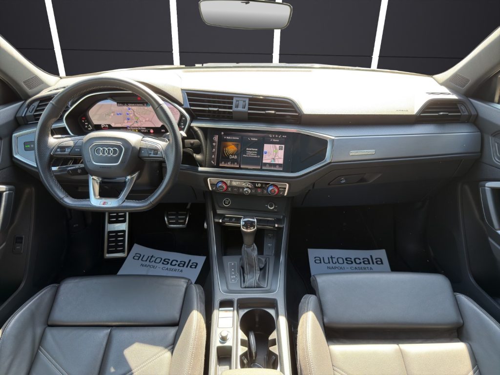 AUDI Q3 40 TDI quattro S tronic S line edition - 14