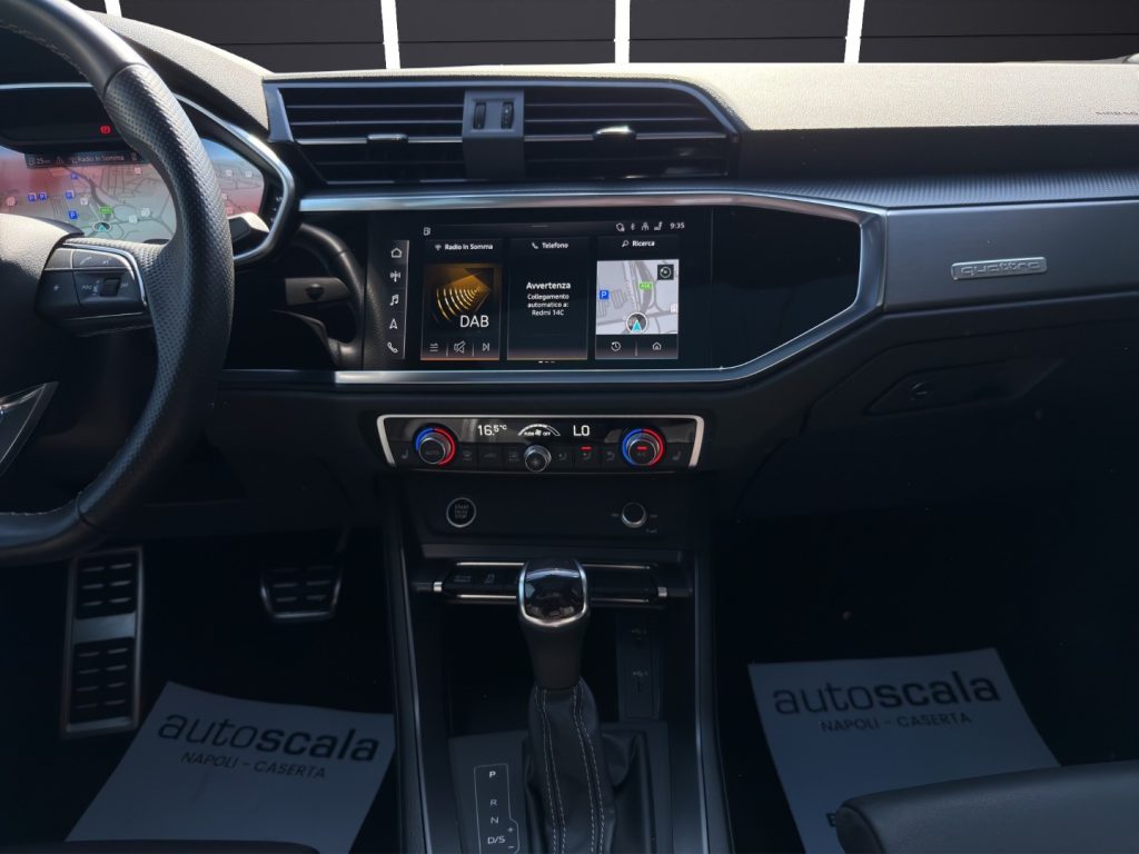 AUDI Q3 40 TDI quattro S tronic S line edition - 15