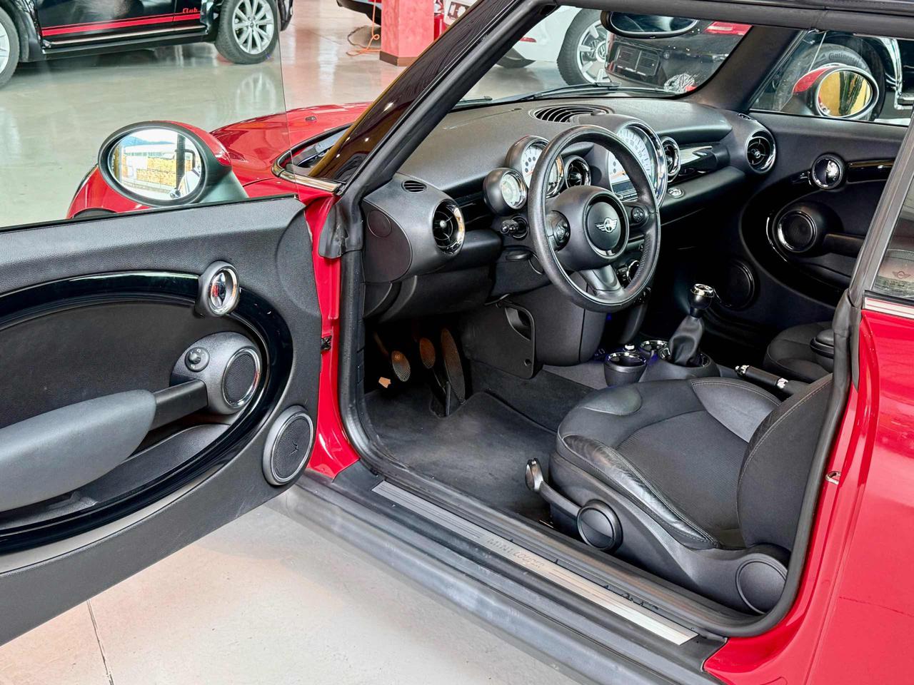 Mini 1.6 16V Cooper Cabrio - immagine 8