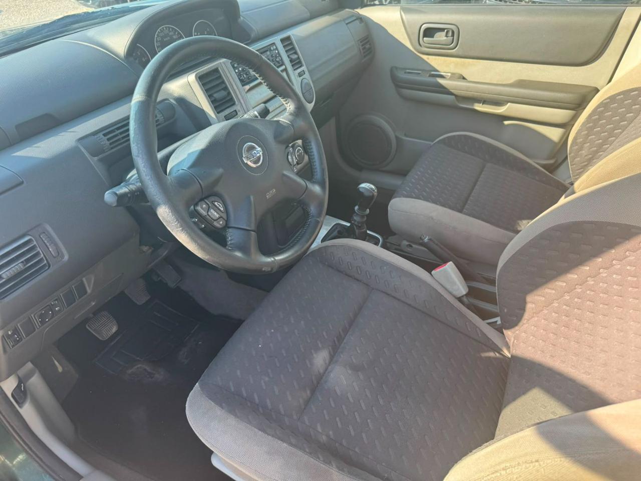 NISSAN X-Trail 2.2 dCi Wild 4X2 - 9