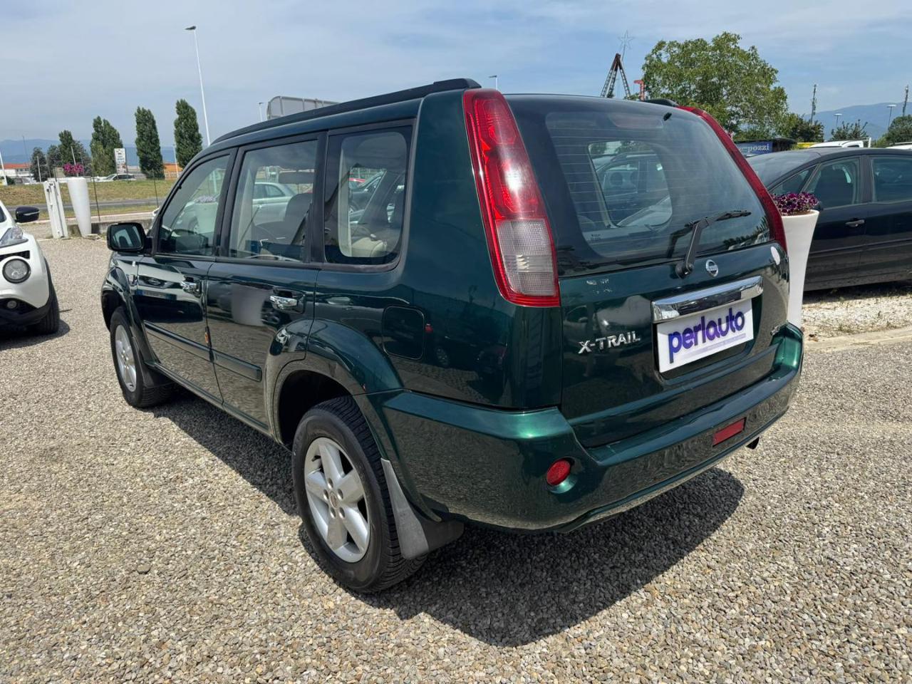 NISSAN X-Trail 2.2 dCi Wild 4X2 - 5