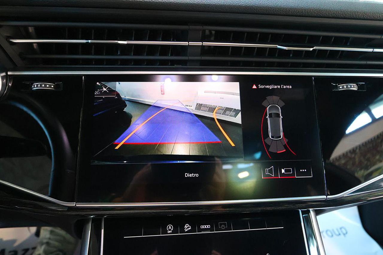 AUDI Q8 50 TDI Quattro Tiptronic Sport S-Line - 29