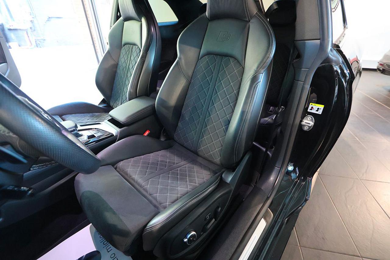 AUDI A5 40 TDI S-Tronic S-Line - 17