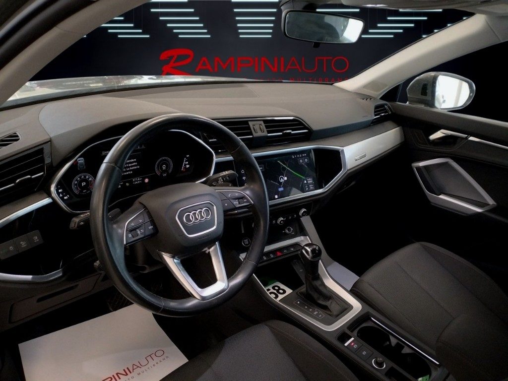 AUDI Q3 35 Hybrid S tronic 150 Cv Unico Propr.  KM 50.000 - 16