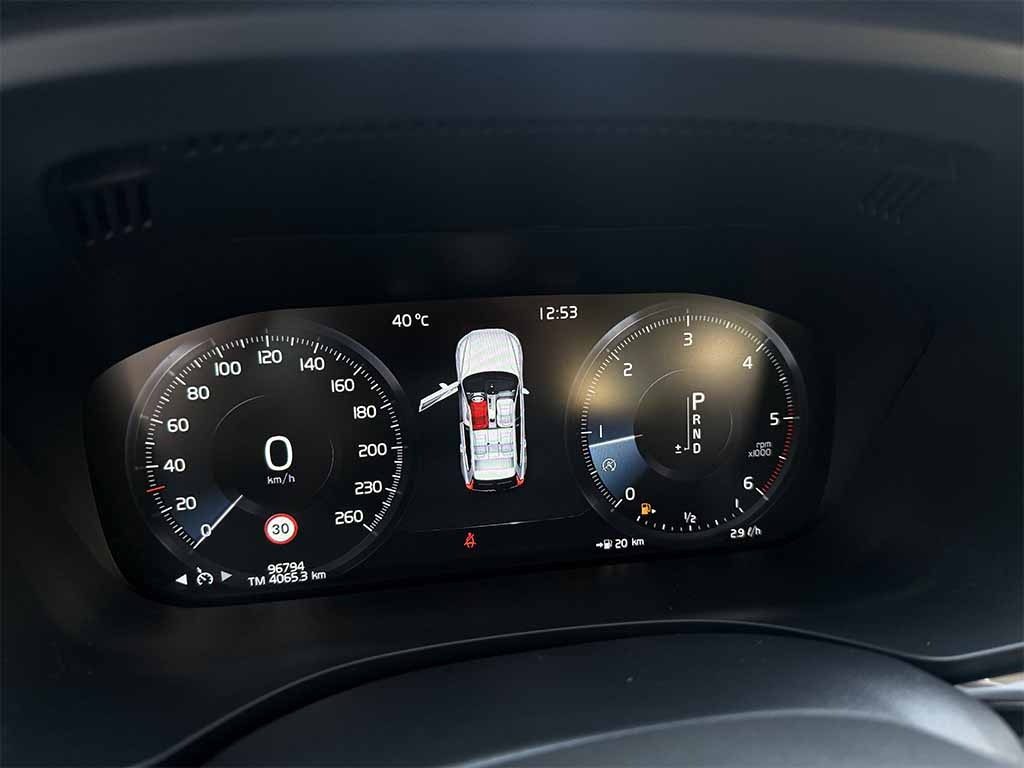 VOLVO XC60 2.0 d4 Business Plus geartronic TELECAMERA POST - 12